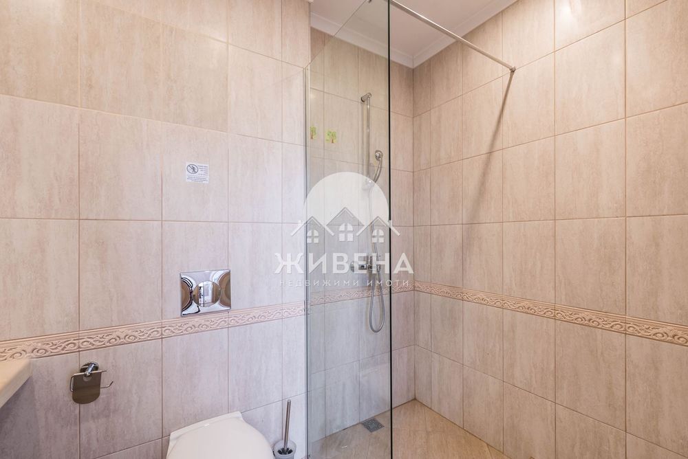 Продава се Двустаен апартамент в Варна, Аспарухово - 196 кв.м за 868 €/кв.м - Снимка #9