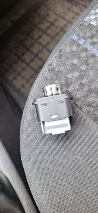 Buton reglaj oglinzi vw tiguan 2014