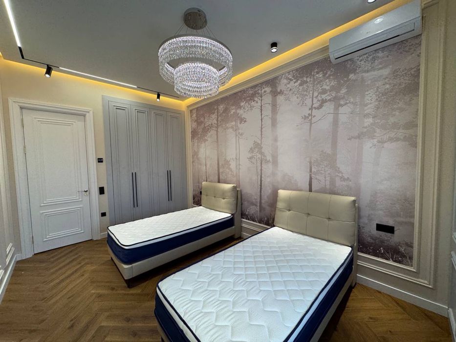 Продается 3хком новостройка в центре