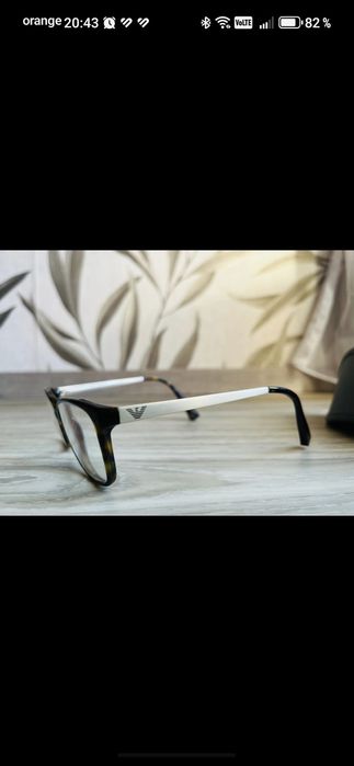 Vând rame de ochelari Armani