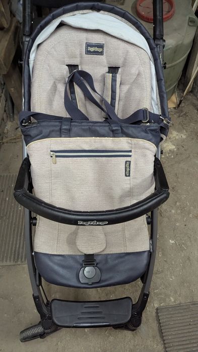 Продавам детска количка Peg Pérego