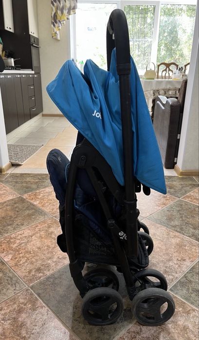 Детская коляска Joie