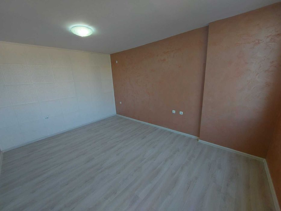 Продава се Двустаен апартамент в Търговище, Вароша - 40 кв.м за 1237 €/кв.м - Снимка #3