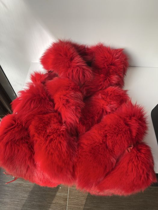 Меховая безрукавка