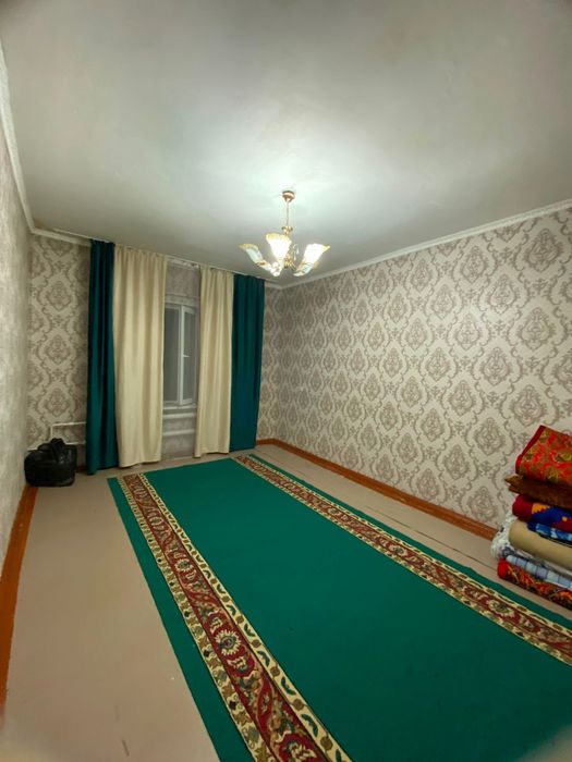 Срочно   сатамын. . 1   бөлме