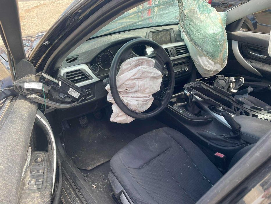 Бмв 320 дизел 2013г.