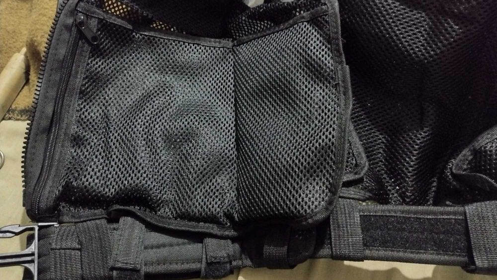 РАЗПРОДАЖБА: НЕМСКА ВИСОКОКАЧЕСТВЕНА модулна тактическа полицейска ж