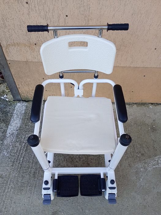 Scaun handicap ajutator