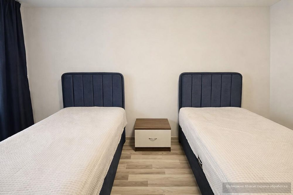 Тристаен апартамент под наем в Център