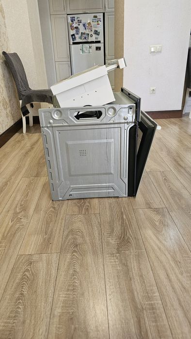 Продам духовку и вытяжку