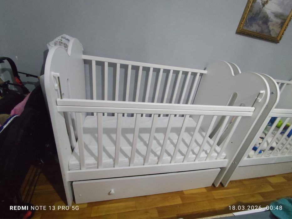 Срочно продается манежы