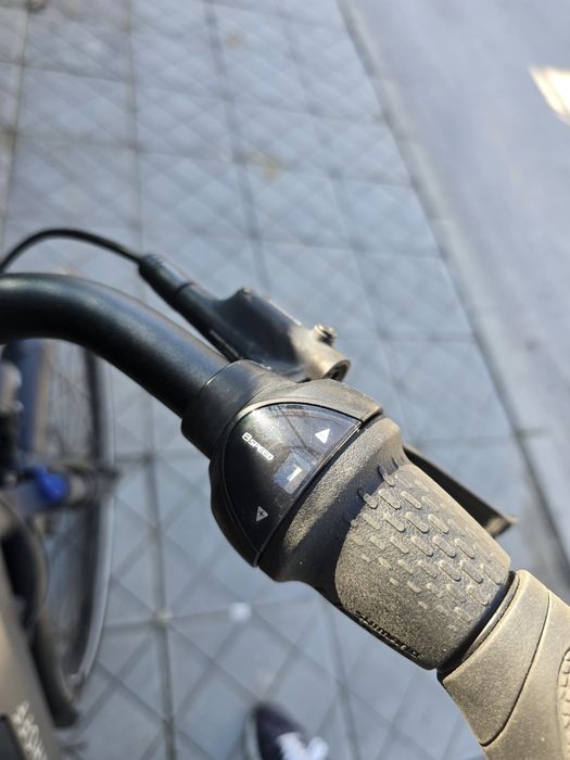 Електрически Bosch двигател KALKHOFF  на 700км. Вътрешни скорости