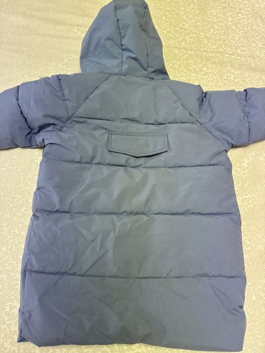 Продам куртку на Весну утепленная