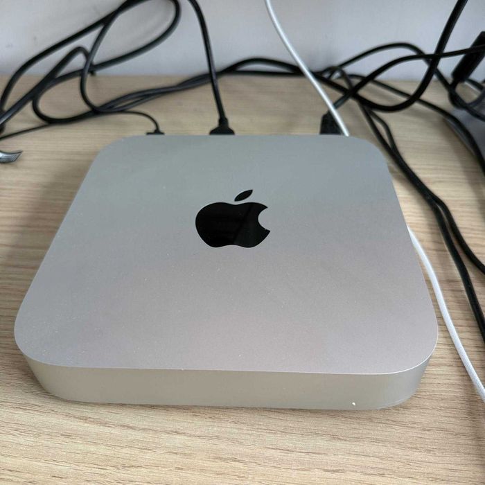 Mac Mini PC Apple (2022) cu procesor Apple M1, 16GB, 256GB SSD, INT