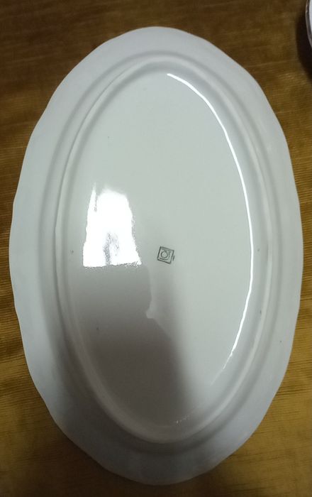 Български порцелан-плата,чинии за допълване,сервиз