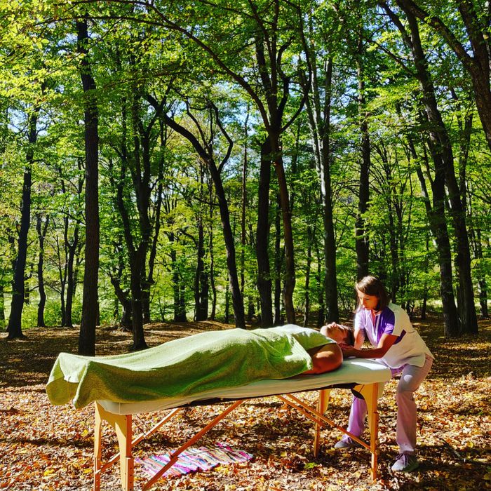 Masaj de relaxare, terapeutic, sportiv reflexoterapie,epilare cu zahar