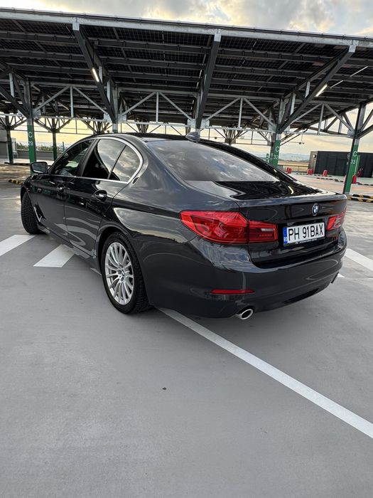 BMW Seria 5 G30 525 (231 cai)