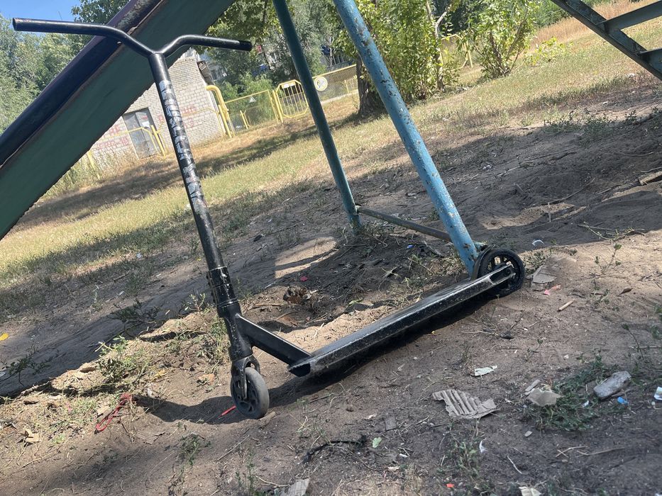 Трюковой самокат б/у