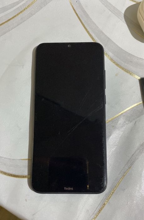 Продам Redmi Note 8
