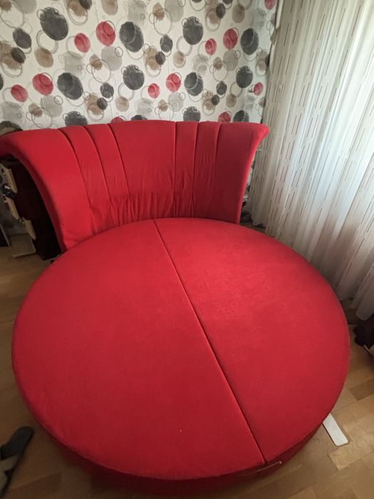 Pat rosu rotund stare foarte buna