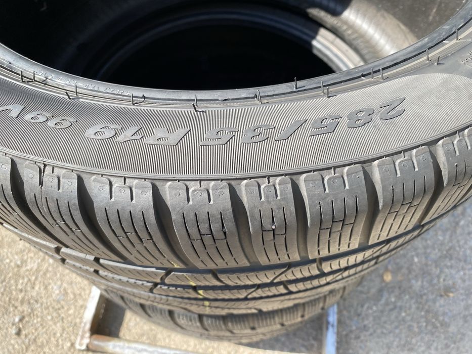 Шины 285/35/19 пара бу пирелли