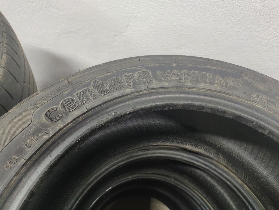 Продам б/у резину 225/50 р17