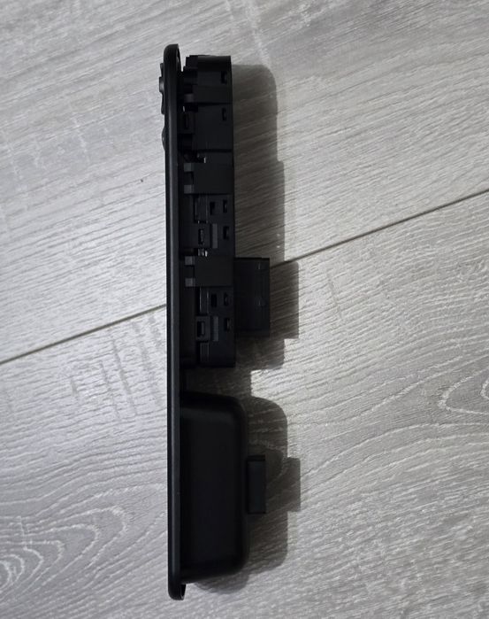 Comutator geam electric Peugeot 207 / Citroën C3 Picasso 2007-2014