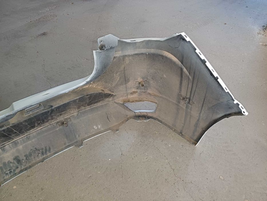 Bara spate Dacia logan 3 alb