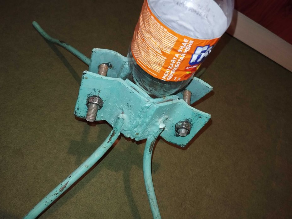 Крестовина для живой ёлки