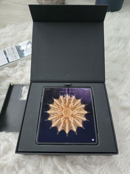 Honor Magic V2 16GB Ram 512Gb