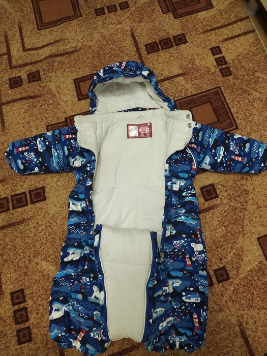 Продам зимний детский комбинезон