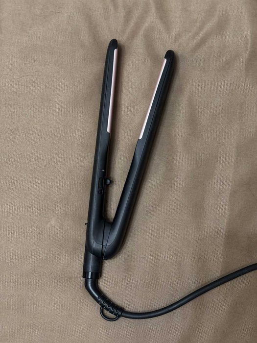 Утюжок Phillips HP8321/00