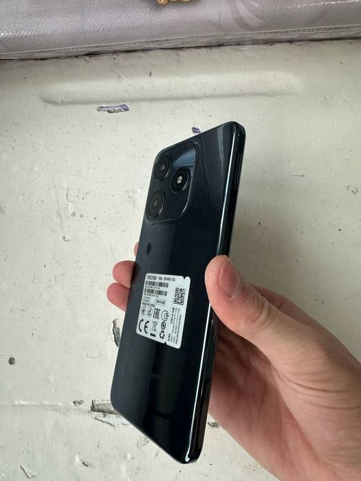Tecno spark 10c 128gb