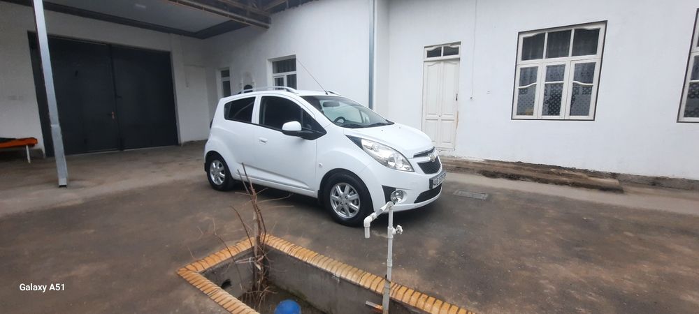 Спарк 3 пазитса  1.2 катта матор сотилади