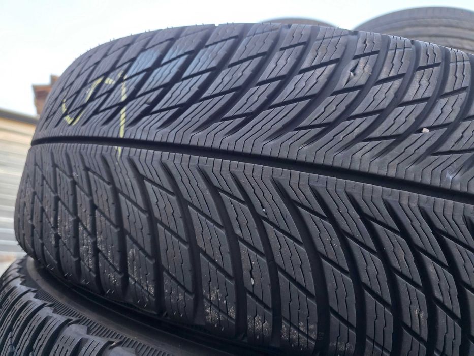 4бр Зимни гуми 255 70 18 - Michelin - DOT 2024