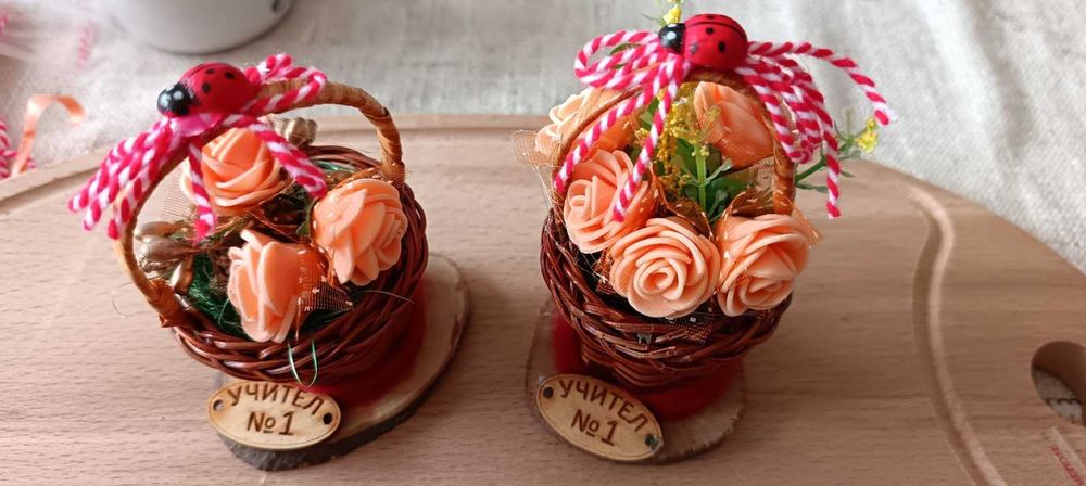 Мартеници магнити и кошнички