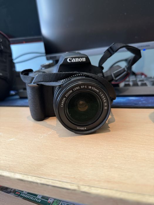 Canon eos 2000d 18-55 + 75-300