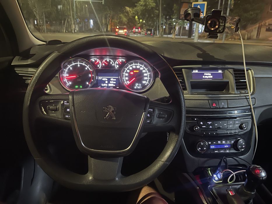 Peujeout 508 an 2013 1.5 disel