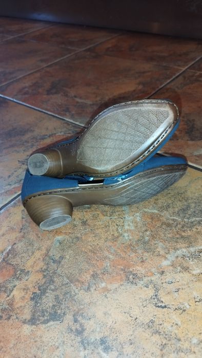 Pantofi cu toc Rieker