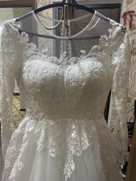 Продам свалебное платье
