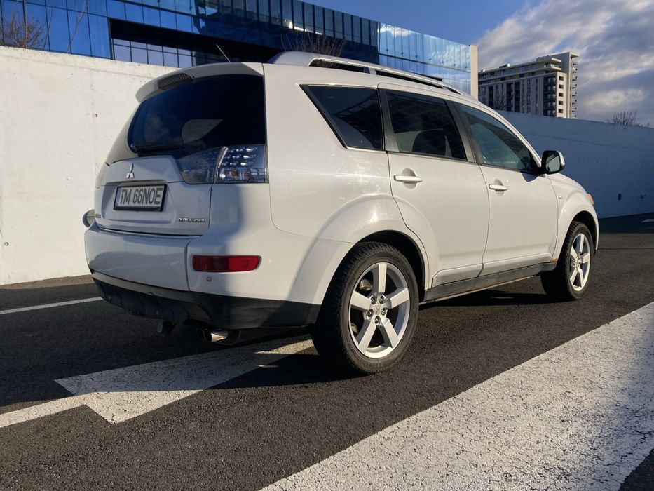 MITSUBISHI Outlander 2008 — imagine 2