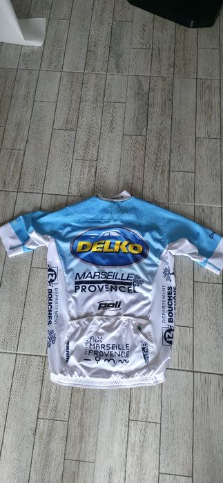 De vanzare haine de ciclism