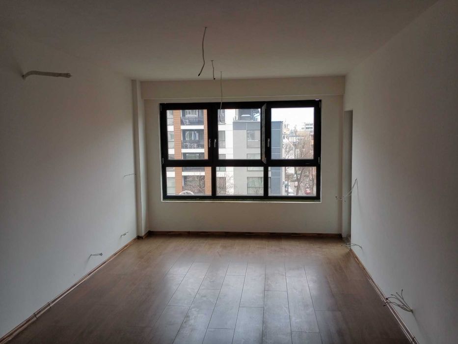 Продава се Четиристаен апартамент в Пловдив, Център - 92 кв.м за 900 €/кв.м - Снимка #21