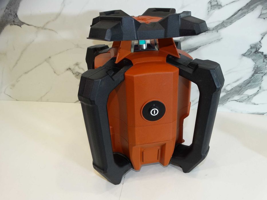 2025 - Hilti PR 40 - 22 / Nuron - Ротационен лазерен нивелир