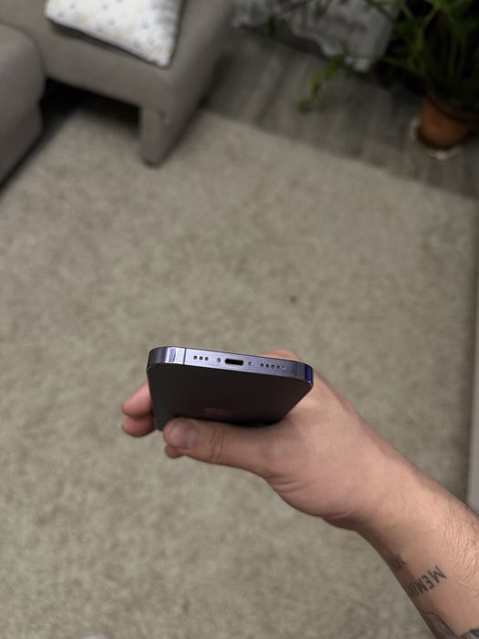 Продам iphone 14pro 128gb