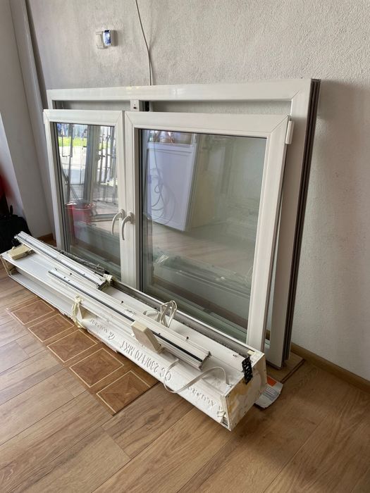 Fereastră Termopan 2 geamuri oscilobatante - L185x115h  + Rulou