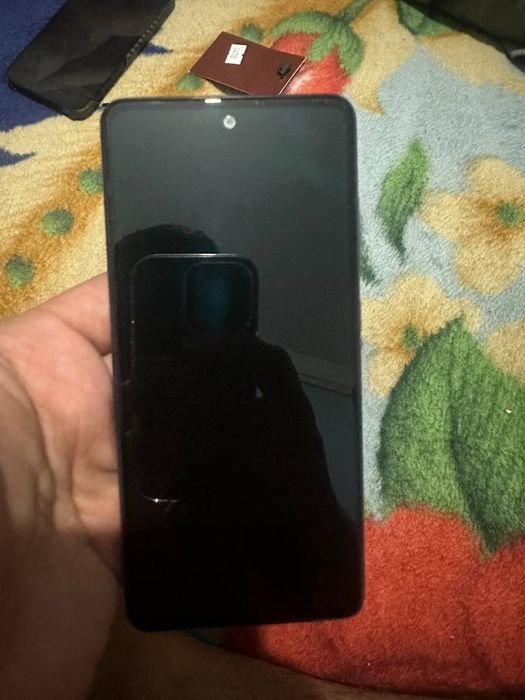 Galaxy A52 sotiladi kafolati bor