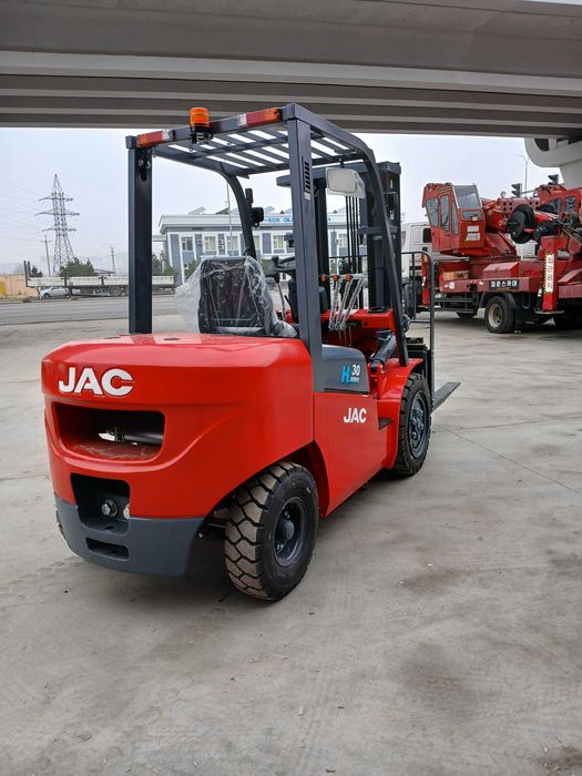 вилочный погрузчик Авто Кара Avto Kara JAC