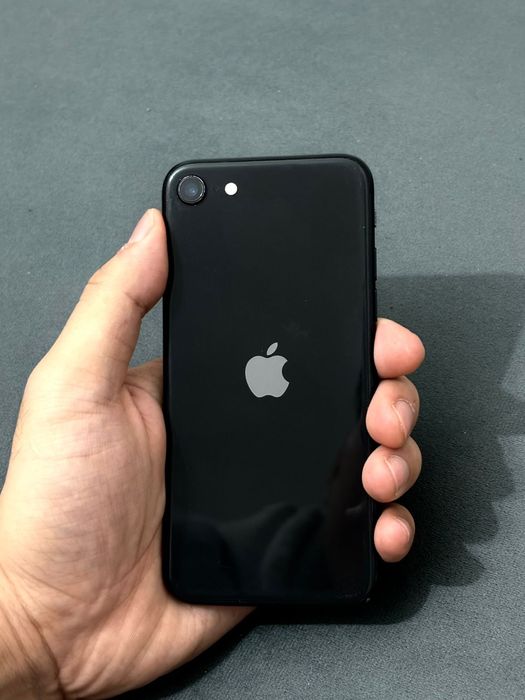 Продам айфон в хорошем состоянии