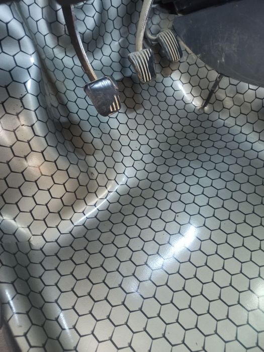 Neksya 1 DOHC sotiladi 2008 moshina xarajatsiz